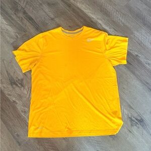 Nike Men's Bright Yellow Short Sleeve Tee